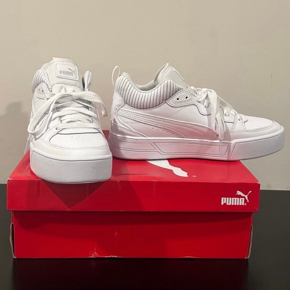 nwb puma classic pro mid sneakers in white leather